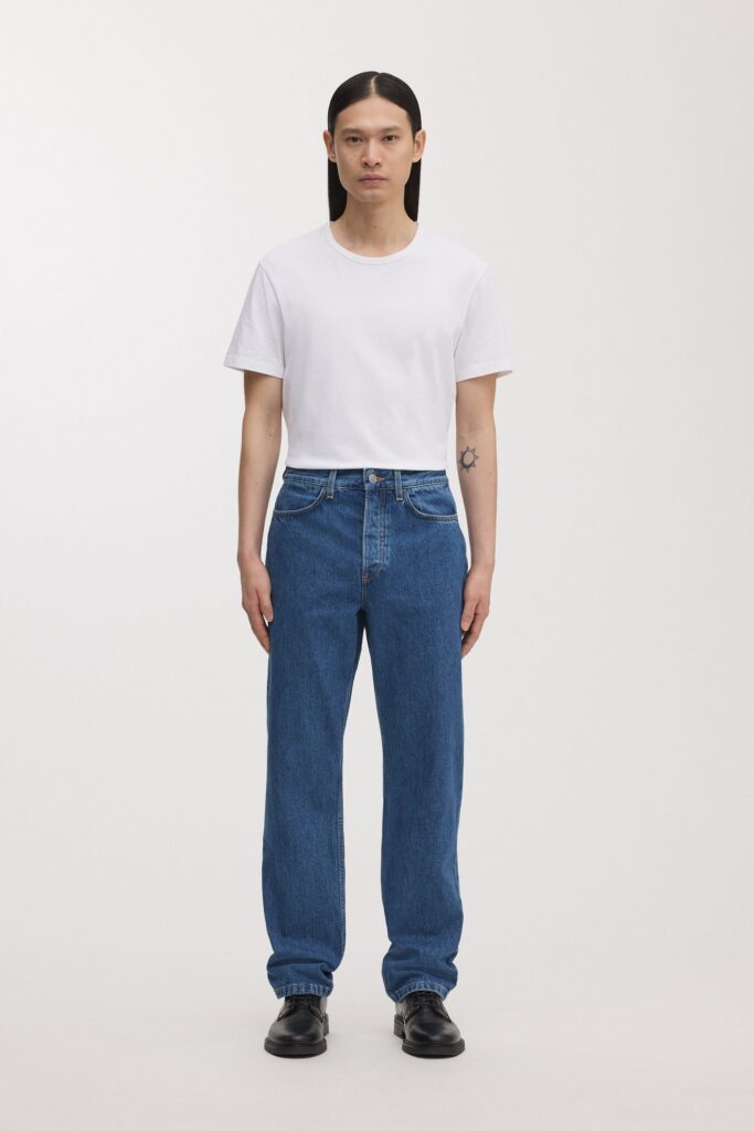 Relaxed Fit Cargo Jeans